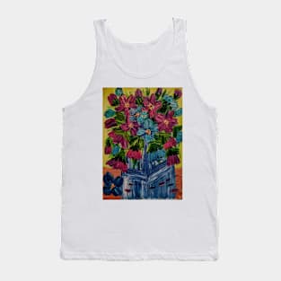 A beautiful bouquet flowers in a glass vase Tank Top